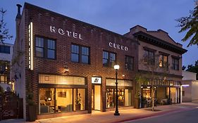 Hotel Cerro
